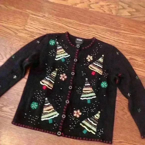 Vintage Christmas Beaded Sequin Sweater Cardigan Size Medium Ugly Christmas - Picture 2 of 15